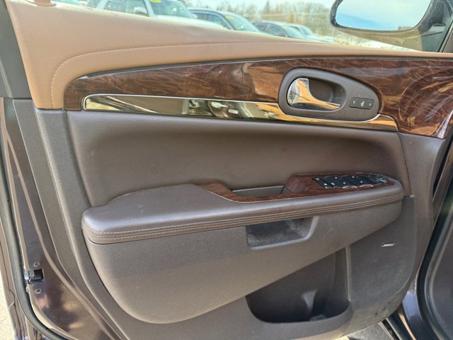 Used 2017 Buick Enclave Leather AWD/4WD image 30