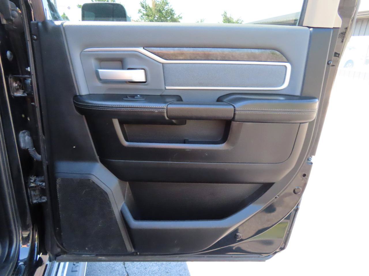 Used 2020 RAM 2500 Big Horn AWD/4WD image 42
