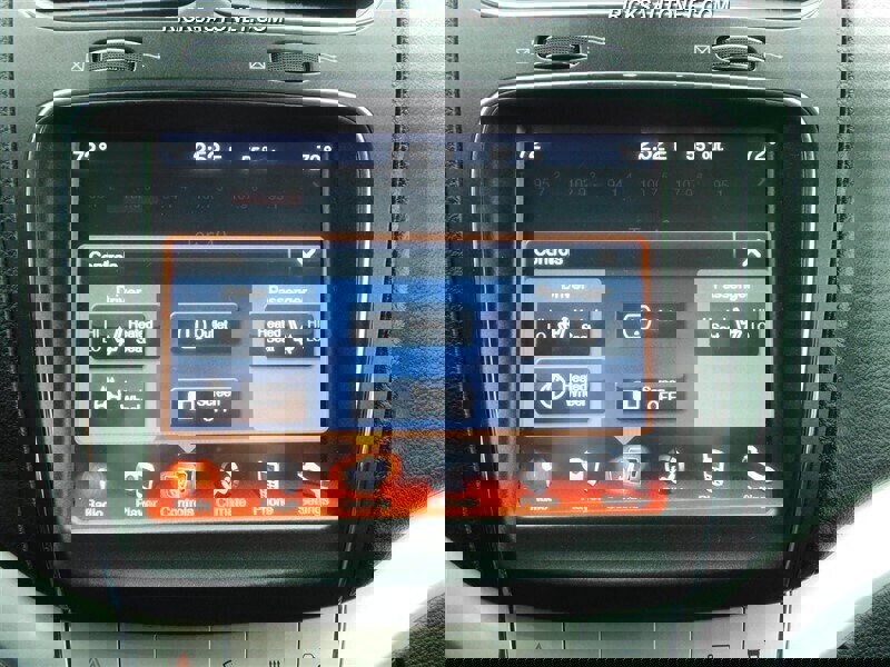 Used 2014 Dodge Journey Limited w/ Flexible Seating Group image 9