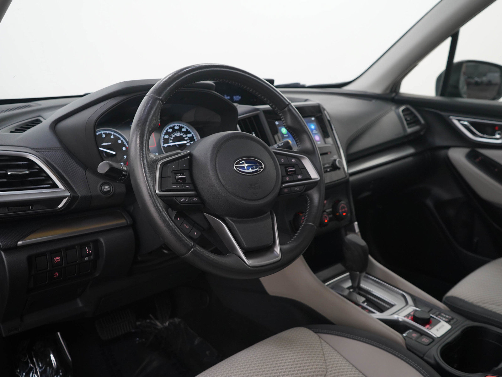 Used 2021 Subaru Forester Premium AWD/4WD image 23