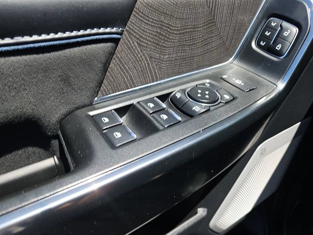 Used 2025 Ford F250 Platinum w/ FX4 Off-Road Package AWD/4WD image 21