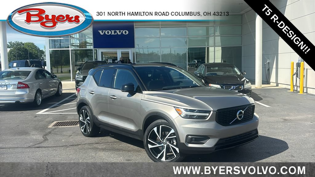 Used 2022 Volvo XC40 T5 R-Design w/ Climate Package