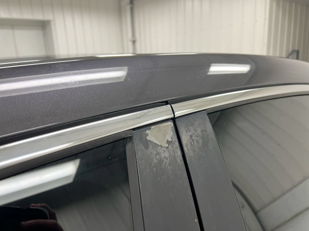 Used 2013 Buick LaCrosse Leather FWD image 30