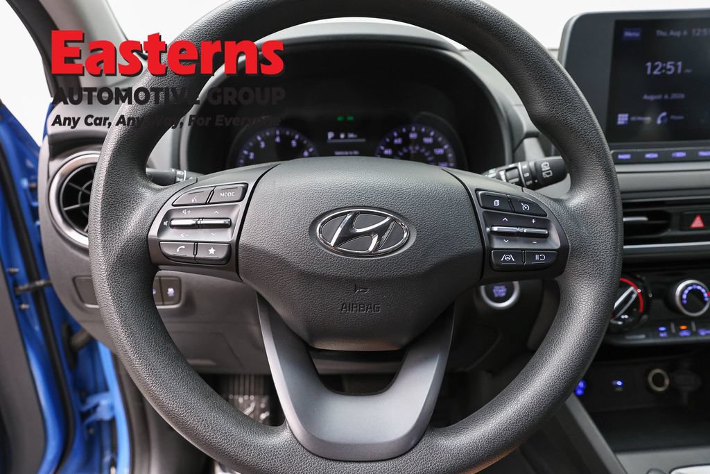 Used 2022 Hyundai Kona SEL w/ Cargo Package AWD/4WD image 10