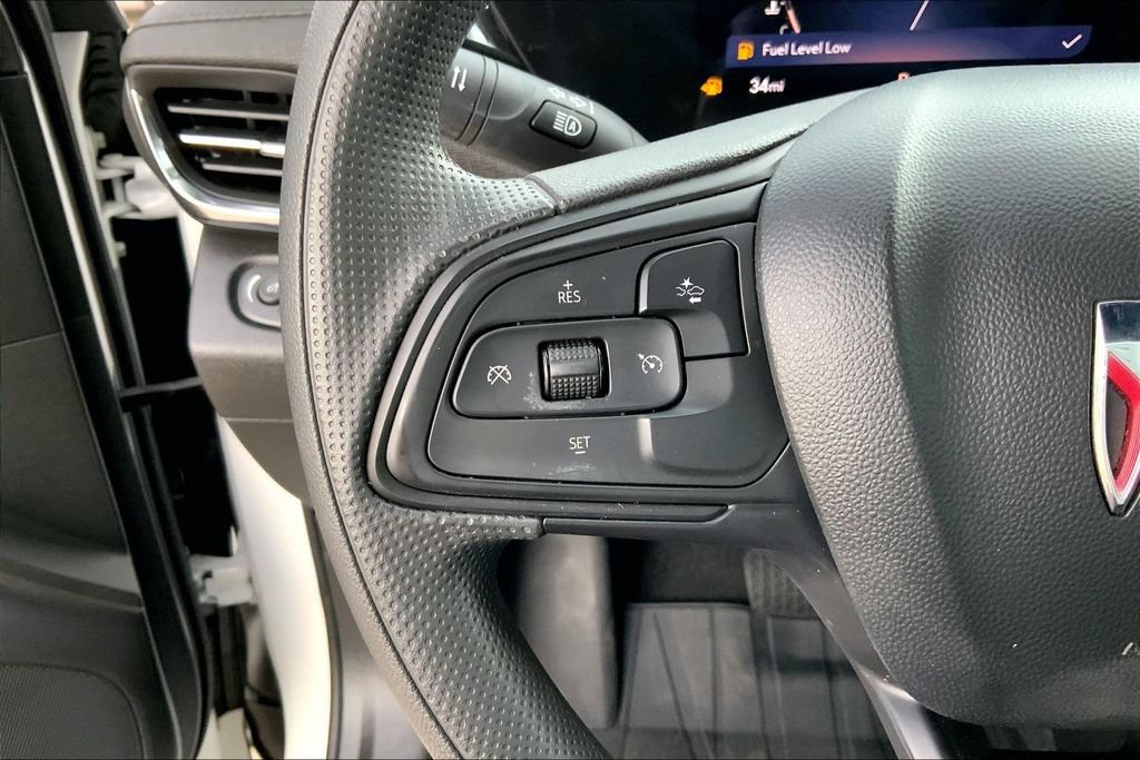 Used 2024 Buick Envista Preferred w/ Advanced Safety Package FWD image 18