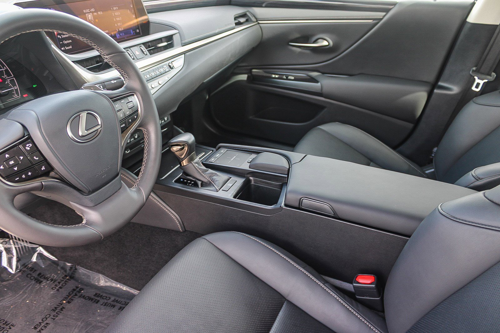 Used 2020 Lexus ES 350 w/ Premium Package image 18