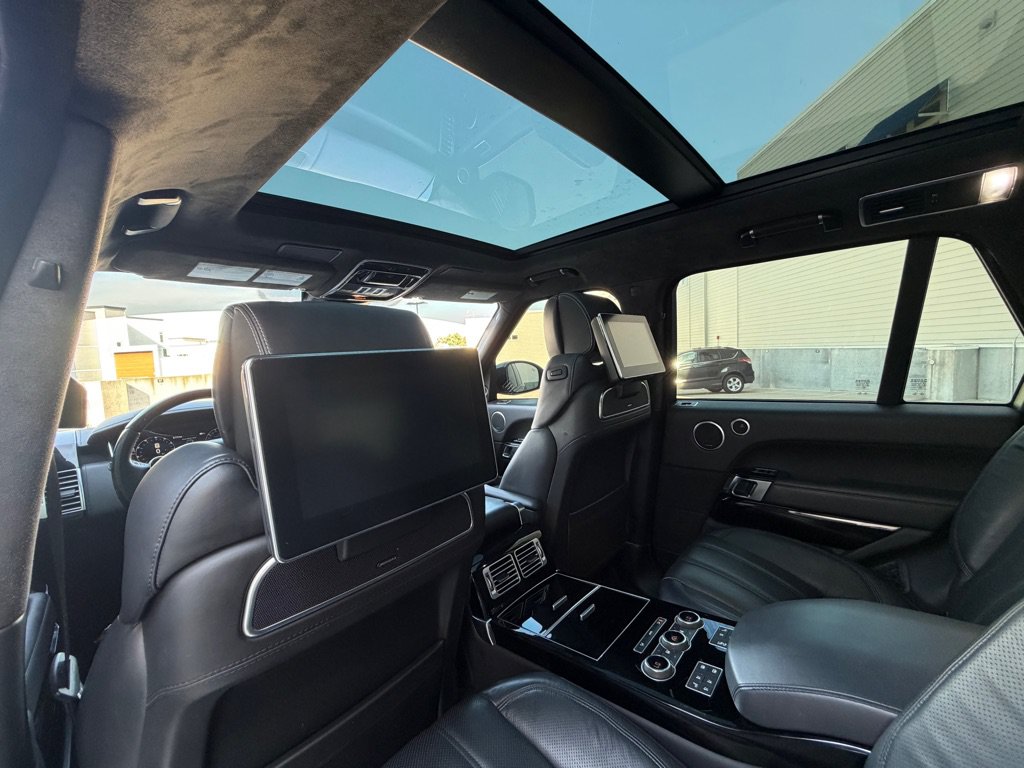 Used 2017 Land Rover Range Rover Autobiography AWD/4WD image 17