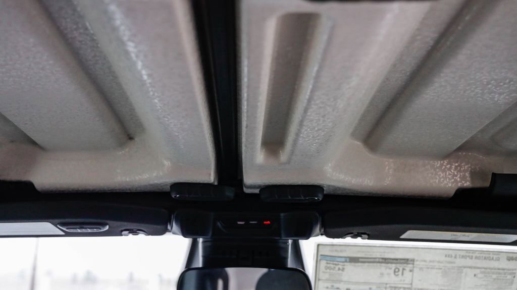 New 2026 Jeep Gladiator Sport image 17