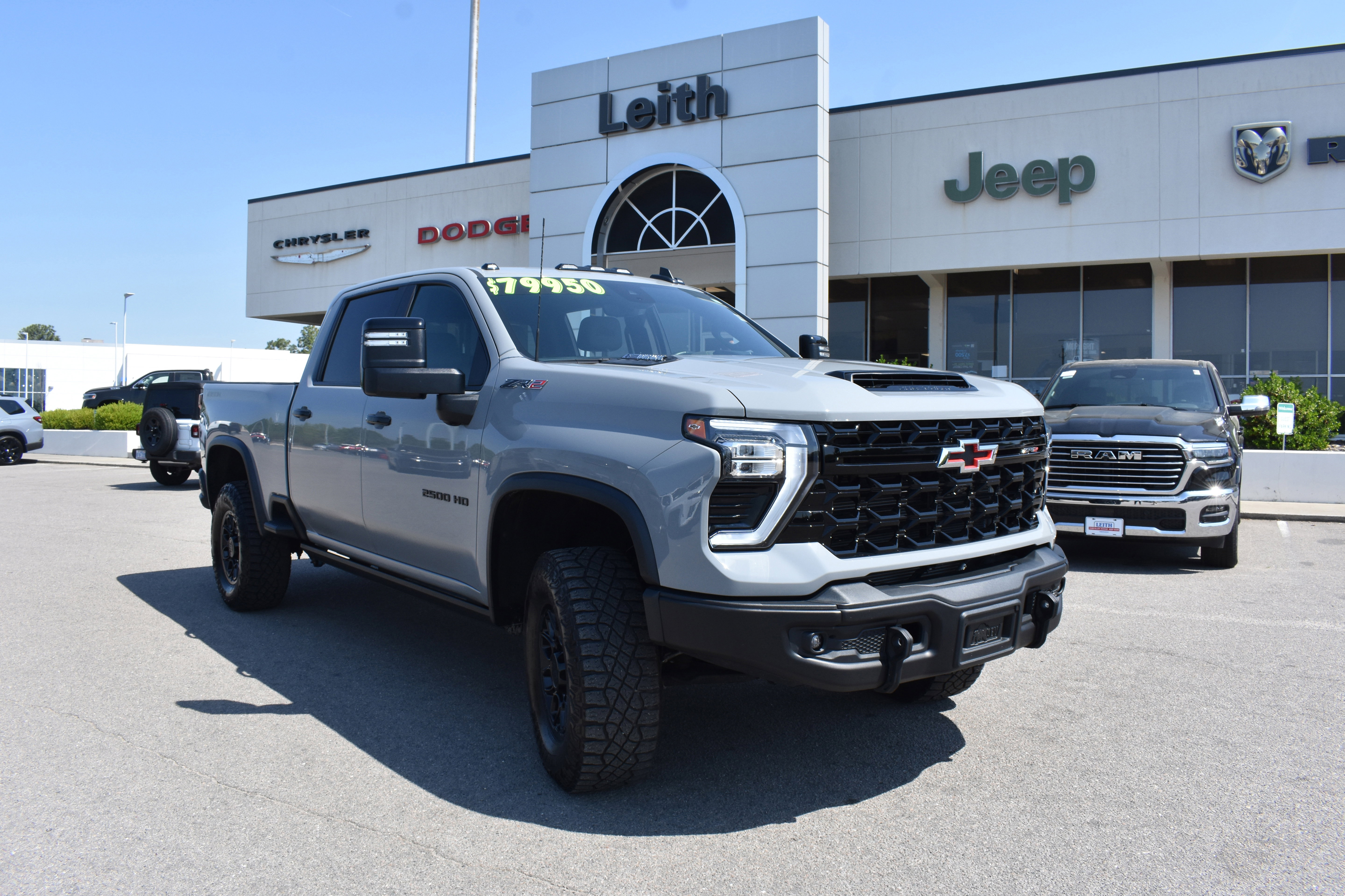 Used 2024 Chevrolet Silverado 2500 ZR2 w/ ZR2 Bison Edition AWD/4WD image 1