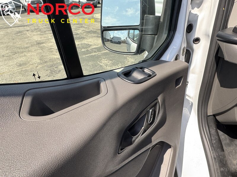 Used 2024 Ford Transit 250 Low Roof w/ Exterior Upgrade Package RWD image 17