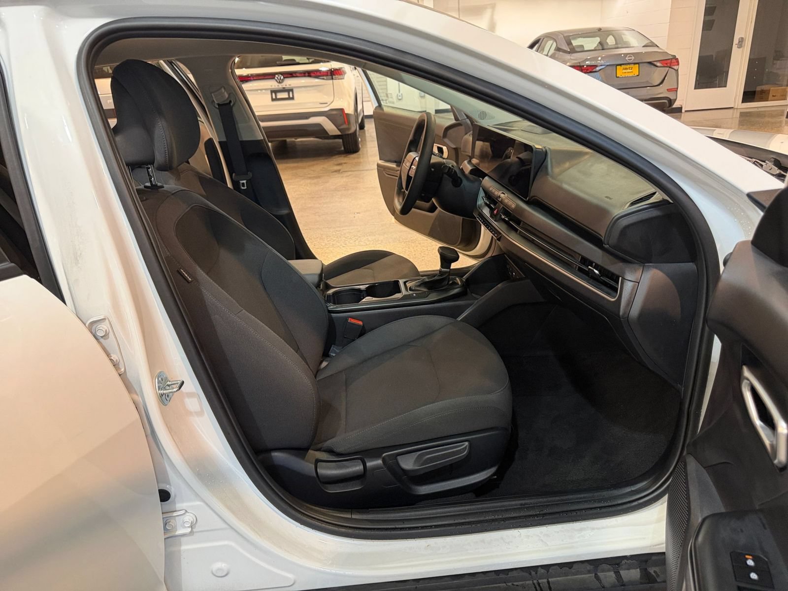 Used 2026 Kia K4 FWD image 35