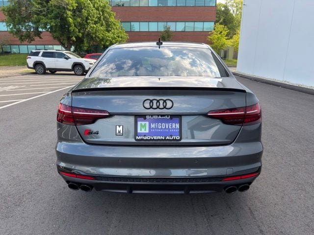 Used 2024 Audi S4 Premium Plus w/ Premium Plus Package AWD/4WD image 7