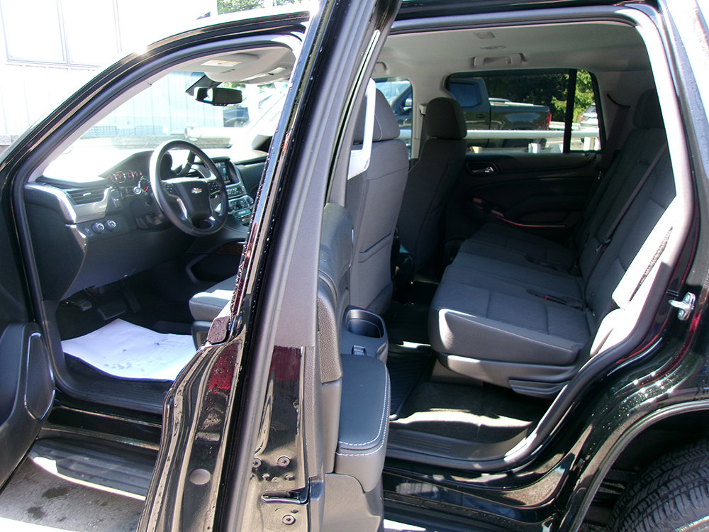 Used 2017 Chevrolet Tahoe LS AWD/4WD image 14