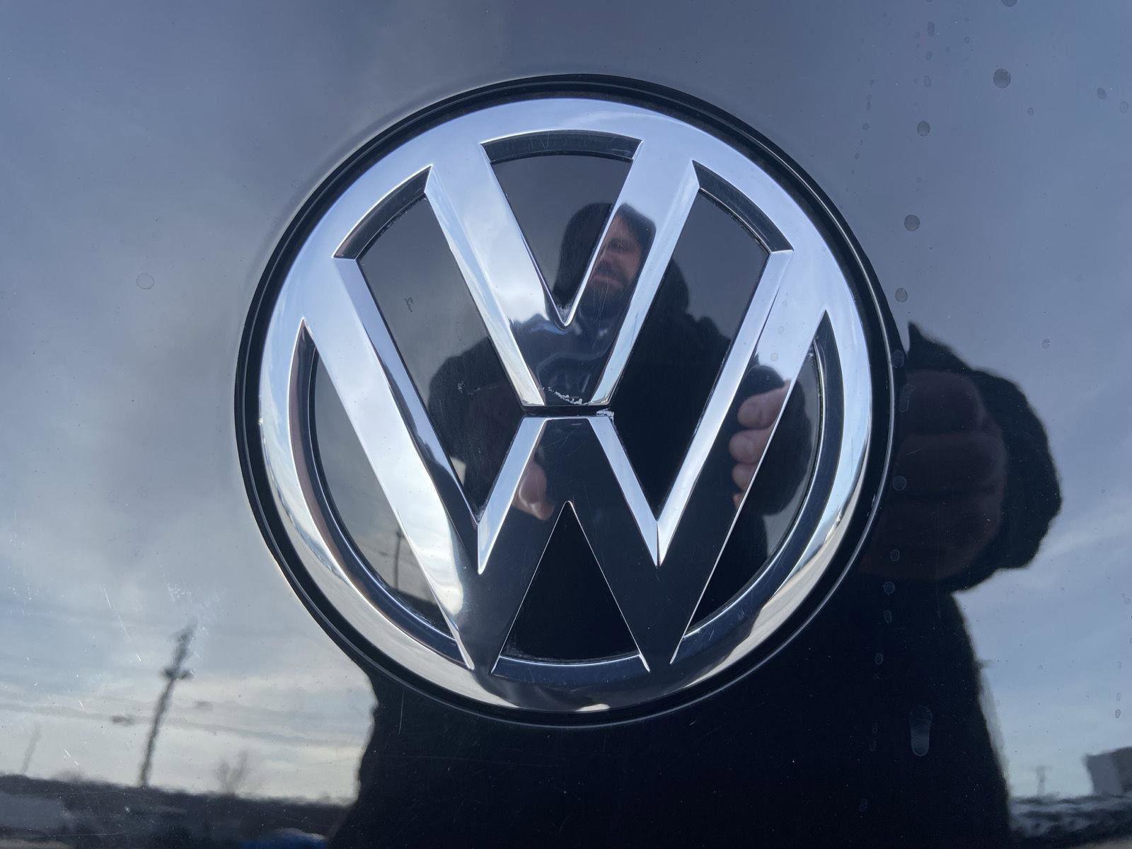 Used 2013 Volkswagen Beetle 2.5 image 12