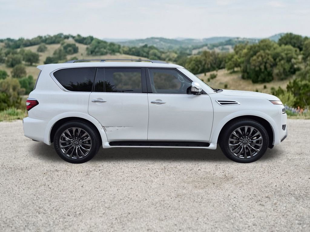Used 2023 Nissan Armada Platinum RWD image 13