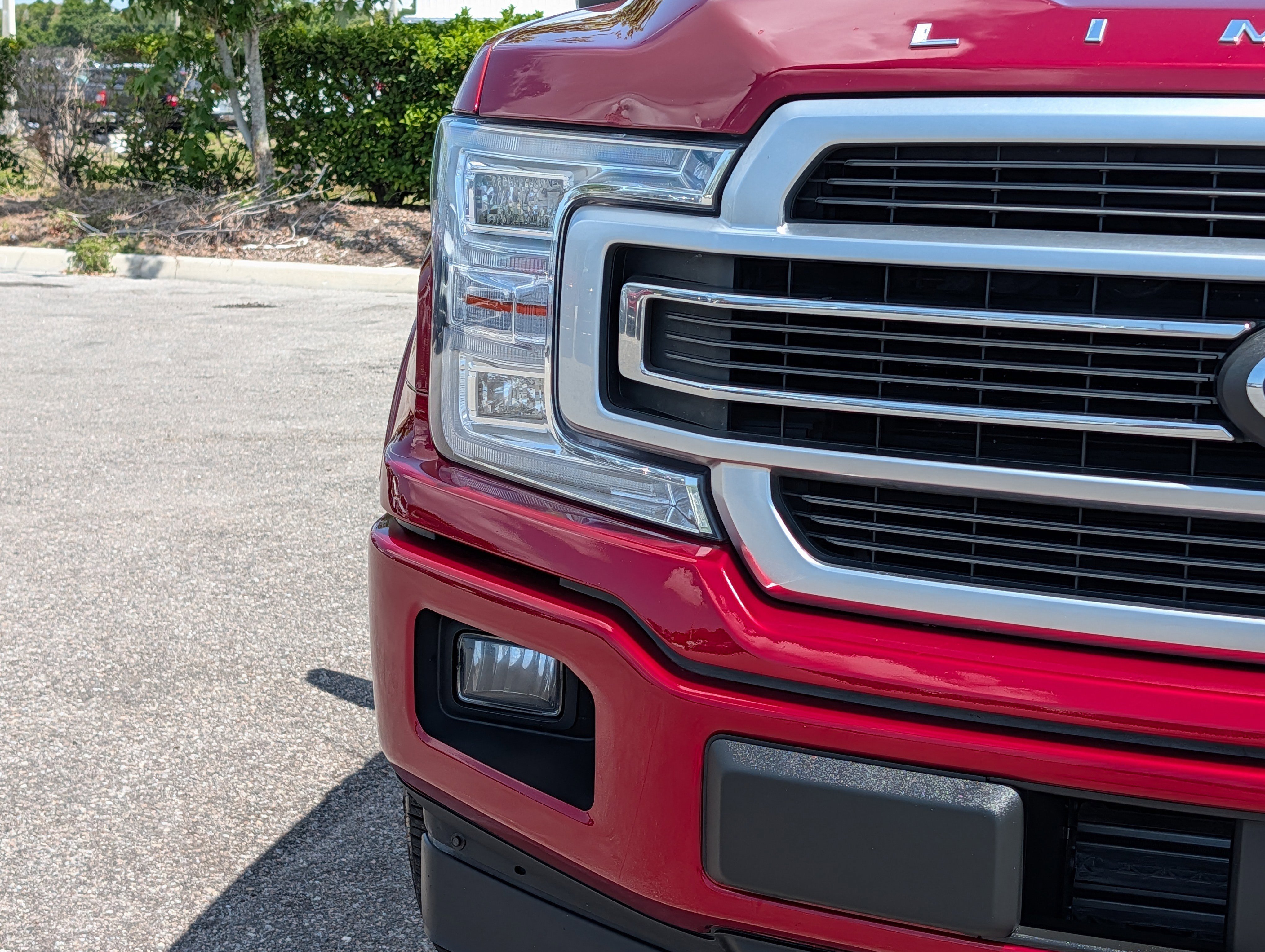 Used 2019 Ford F150 Limited w/ Trailer Tow Package RWD image 9