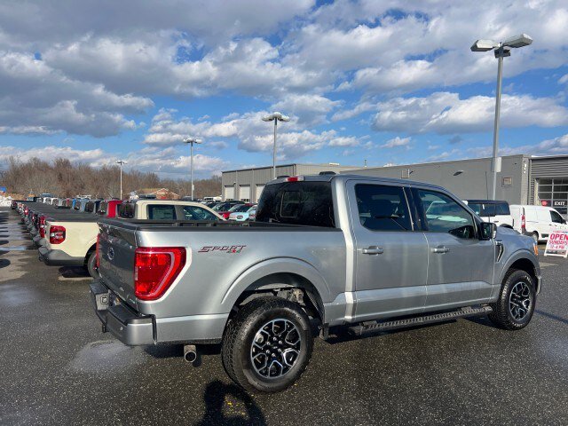 Certified 2023 Ford F150 XLT w/ Equipment Group 302A High image 5