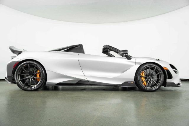Used 2022 McLaren 765LT RWD image 9