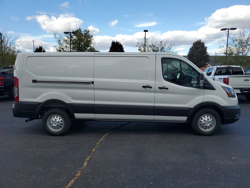 New 2025 Ford Transit 250 Low Roof AWD image 32