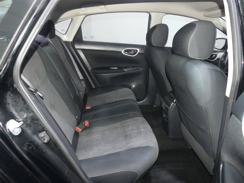 Used 2015 Nissan Sentra SV FWD image 26