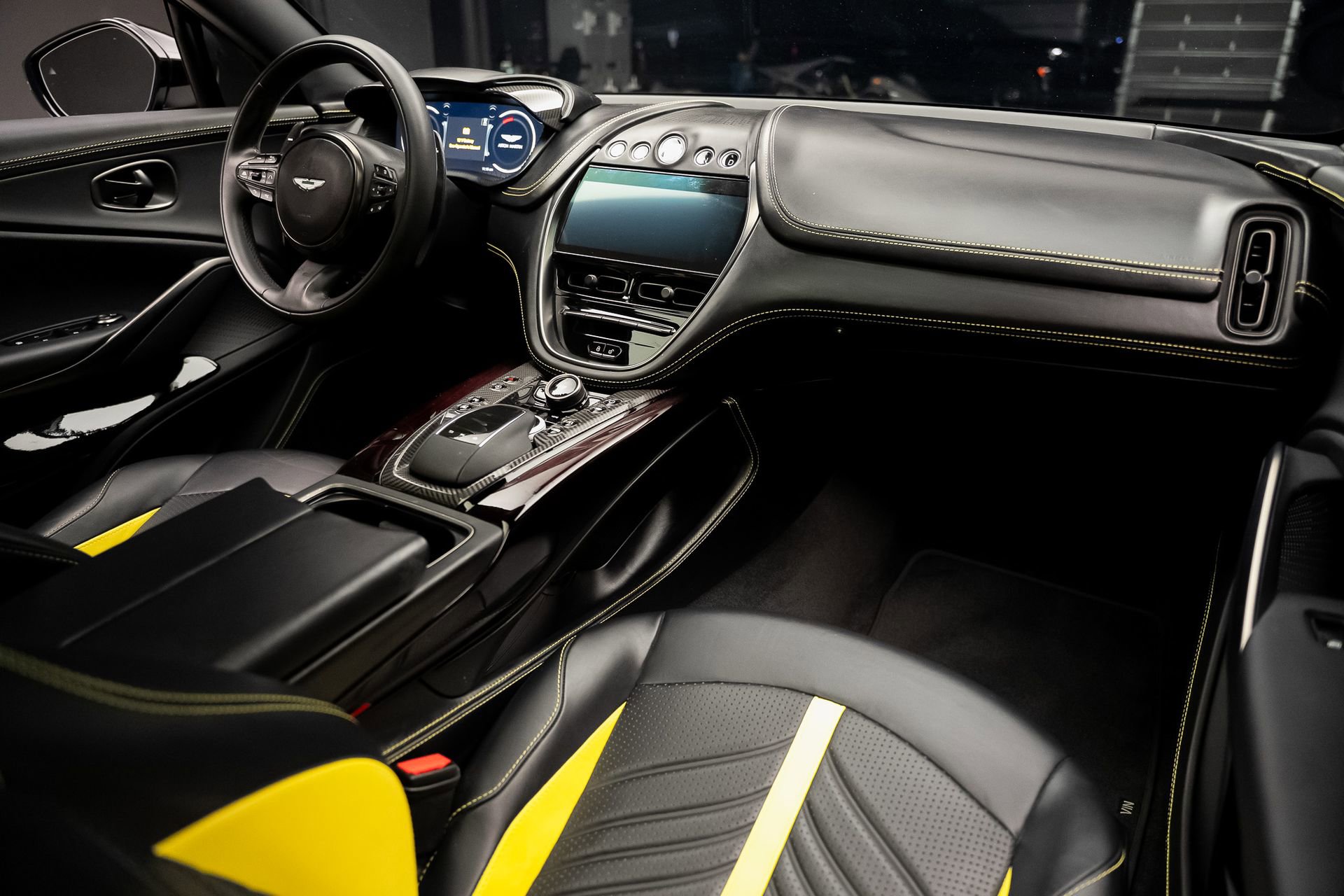 Used 2023 Aston Martin DBX 707 image 60