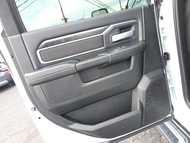 Used 2024 RAM 2500 Big Horn w/ Safety Group image 43