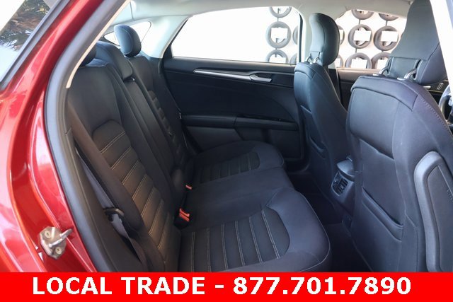 Used 2013 Ford Fusion SE image 16