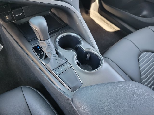Certified 2024 Toyota Camry SE FWD image 15