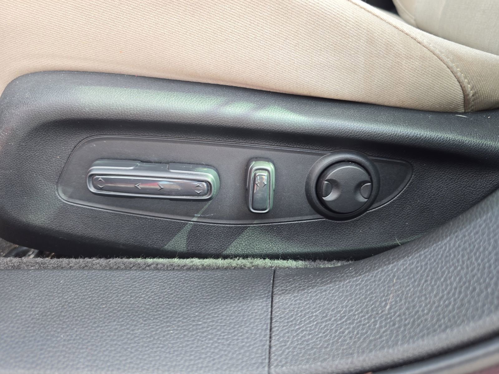 Certified 2024 Honda Accord EX image 16