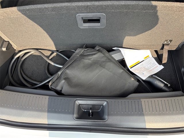 Used 2025 Nissan Ariya FWD image 37