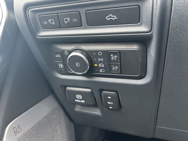 Used 2021 Ford F150 Platinum w/ Equipment Group 701A High AWD/4WD image 19