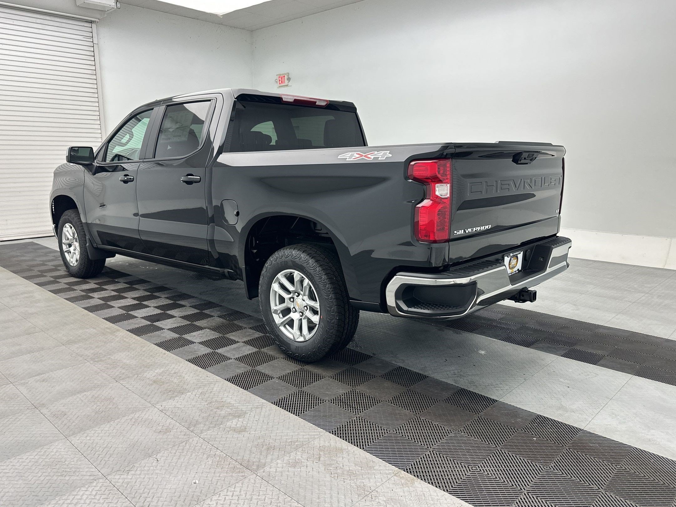 New 2026 Chevrolet Silverado 1500 LT AWD/4WD image 3