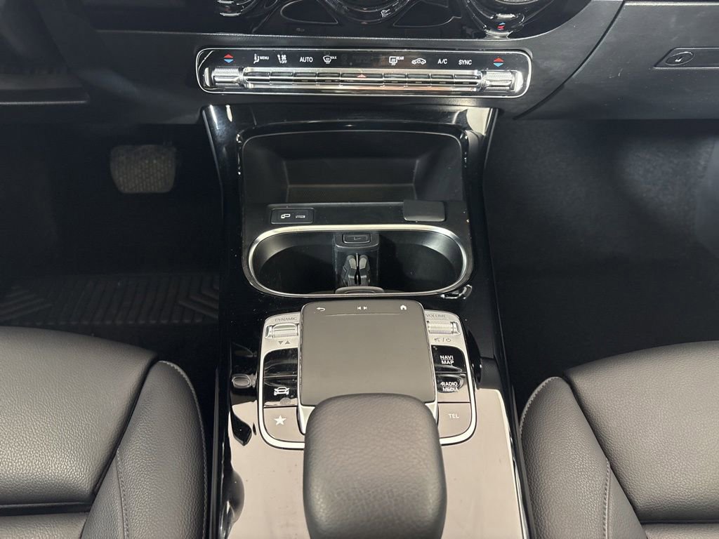 Used 2020 Mercedes-Benz CLA 250 4MATIC image 24