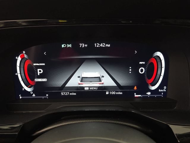 Used 2025 Nissan Pathfinder Platinum w/ Cargo Package FWD image 19