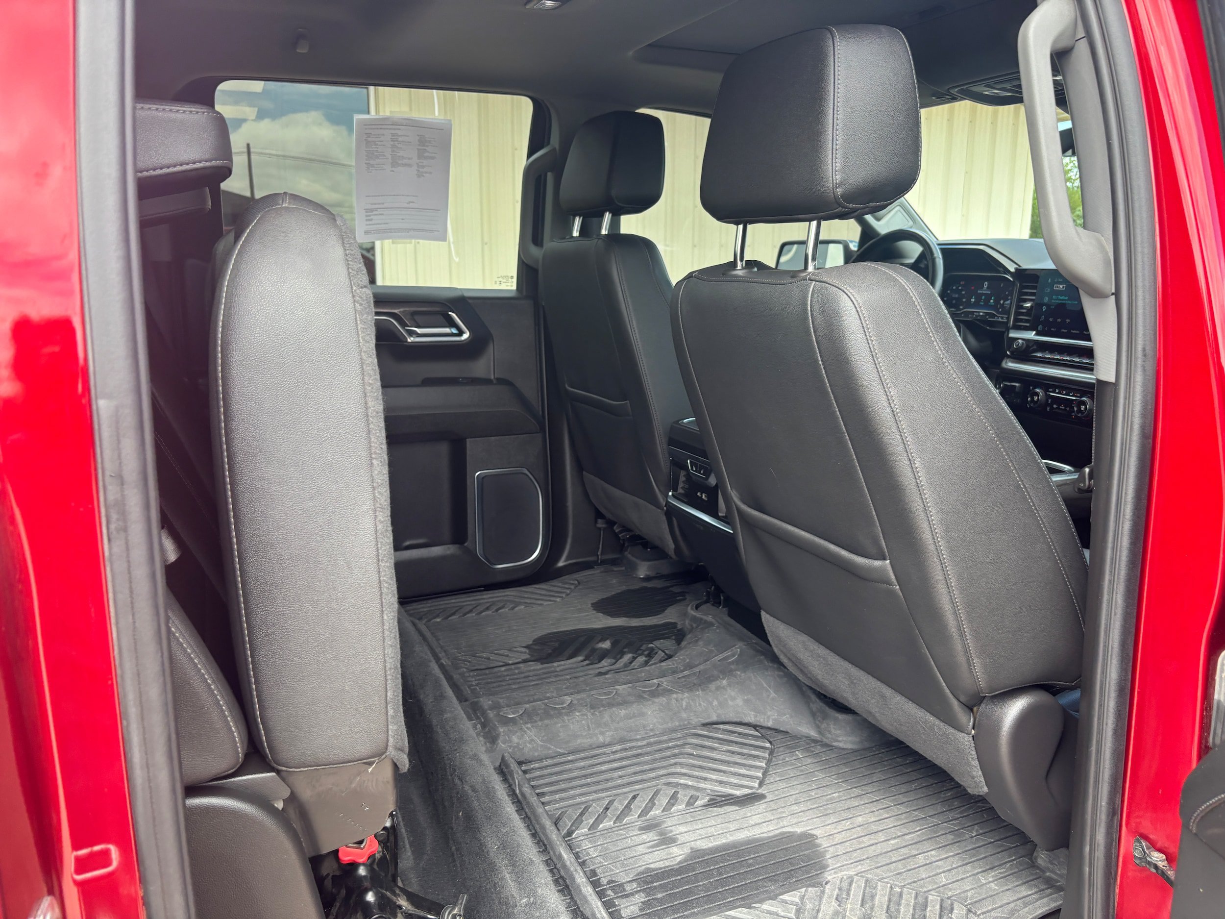 Used 2024 Chevrolet Silverado 1500 LTZ w/ LTZ Premium Package AWD/4WD image 12