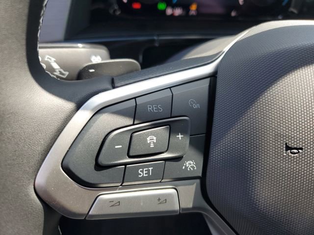 New 2026 Volkswagen Atlas Cross Sport SE image 26