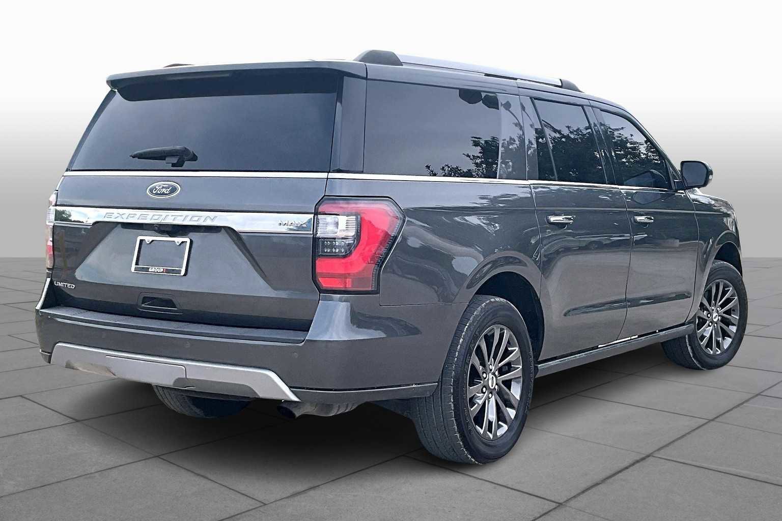 Used 2021 Ford Expedition Max Limited image 13