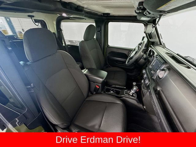 Used 2021 Jeep Wrangler Sport AWD/4WD image 21