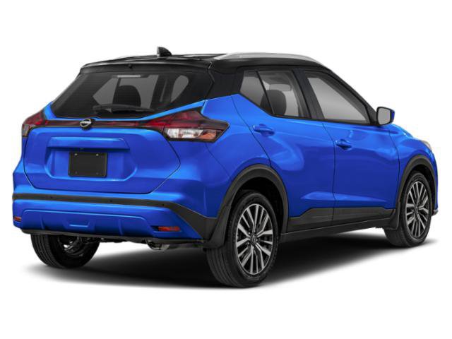 Used 2023 Nissan Kicks SV FWD image 2