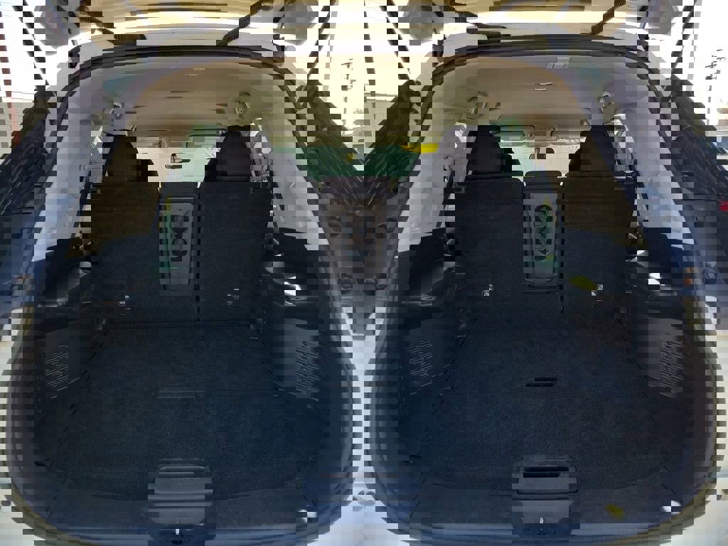 Used 2020 Nissan Rogue S image 7