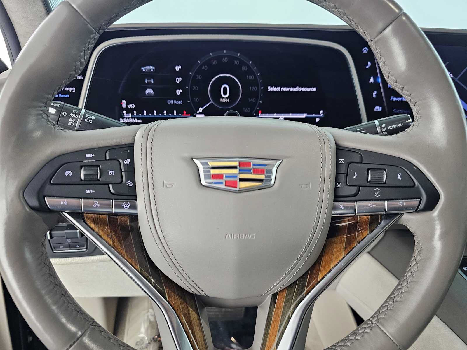 Used 2023 Cadillac Escalade Sport Platinum AWD/4WD image 25