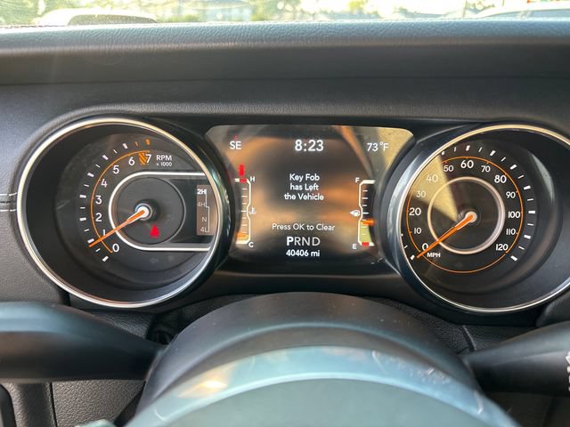 Used 2019 Jeep Wrangler Unlimited Sahara AWD/4WD image 17