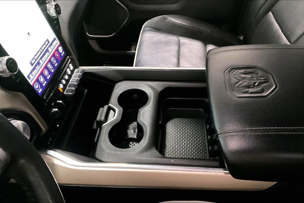 Used 2019 RAM 1500 Laramie image 18