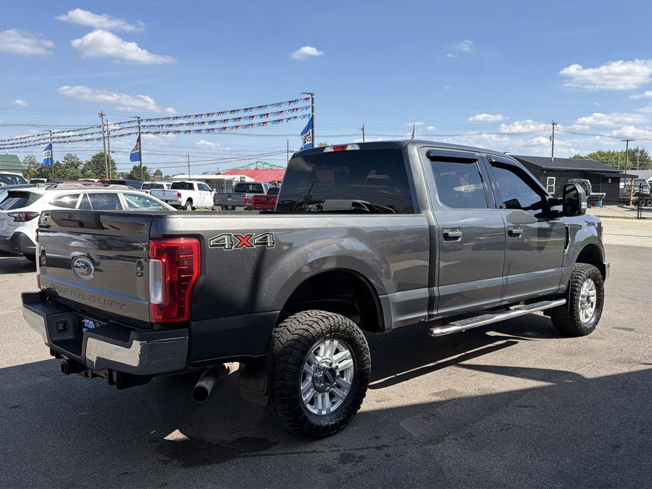 Used 2019 Ford F250 XLT AWD/4WD image 4