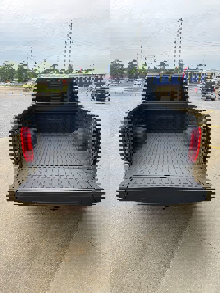 Used 2024 GMC Sierra 1500 Denali w/ Denali Reserve Package AWD/4WD image 7