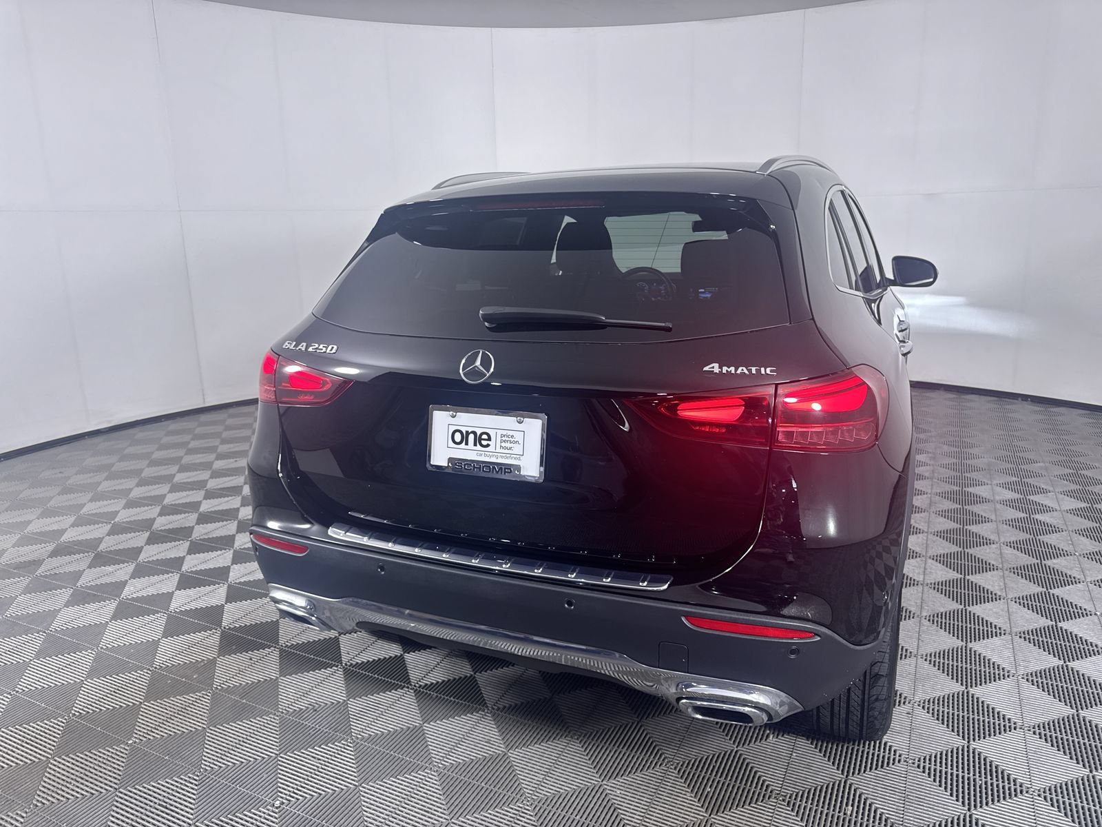 Used 2025 Mercedes-Benz GLA 250 4MATIC image 23