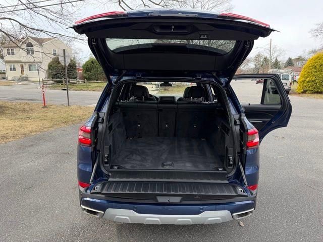 Used 2023 BMW X5 xDrive40i w/ Executive Package image 16
