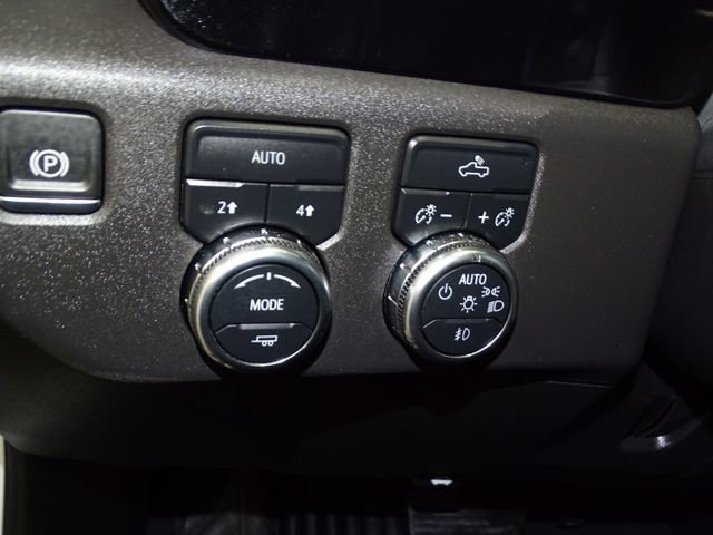 Used 2024 GMC Sierra 1500 Elevation image 11