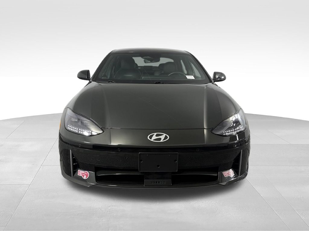 Used 2023 Hyundai Ioniq 6 SEL RWD image 4