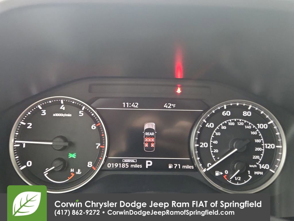 Used 2025 Mitsubishi Outlander SE image 23